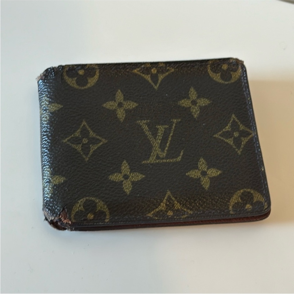 Louis Vuitton Monogram Wallet